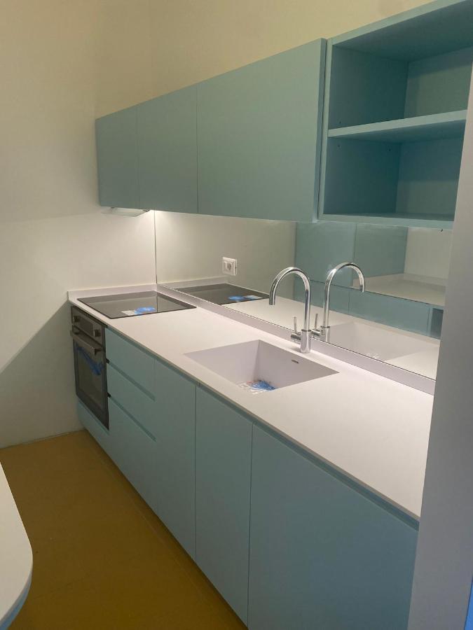 Easy Isola, For An Easy Stay Milano Eksteriør billede