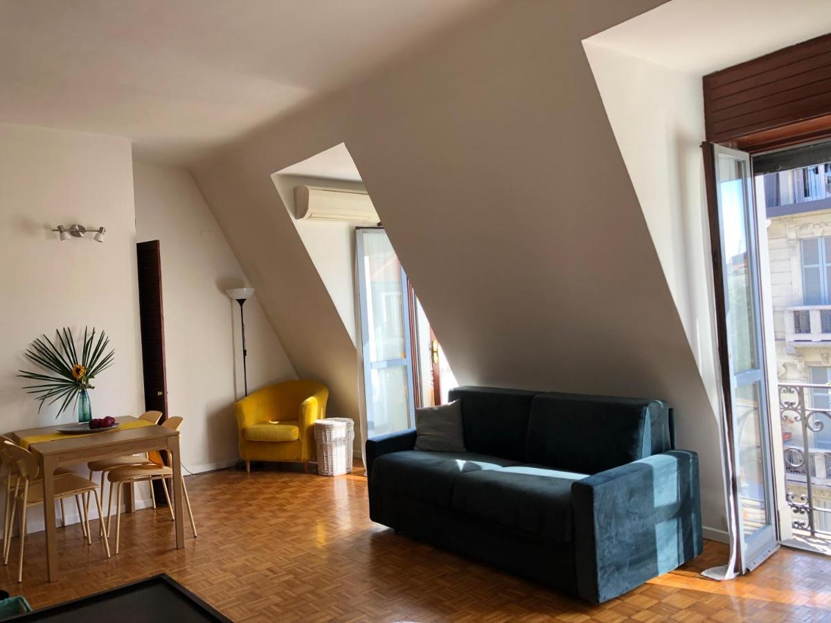 Easy Isola, For An Easy Stay Milano Eksteriør billede