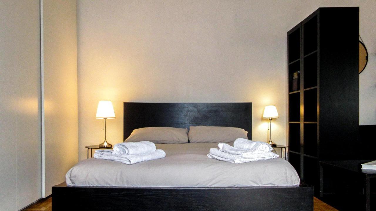 Easy Isola, For An Easy Stay Milano Eksteriør billede