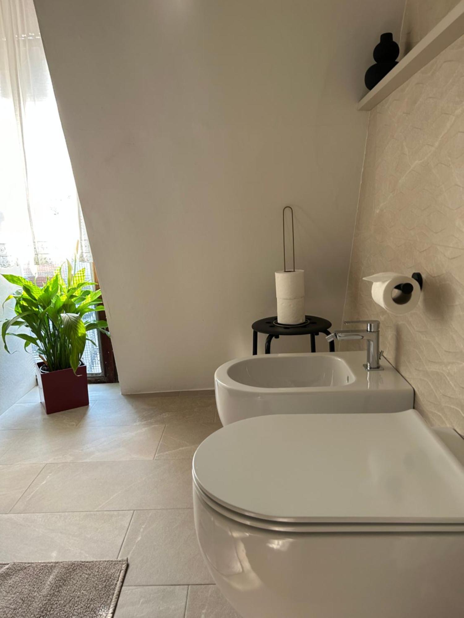 Easy Isola, For An Easy Stay Milano Eksteriør billede