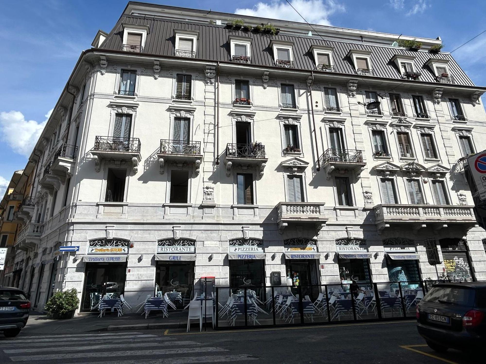 Easy Isola, For An Easy Stay Milano Eksteriør billede